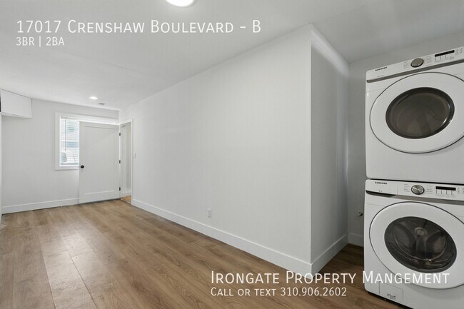 Building Photo - 17017 Crenshaw Blvd