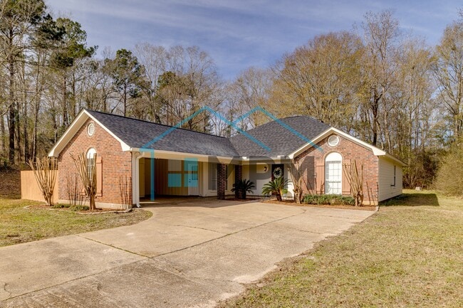 Building Photo - 212 LA-144