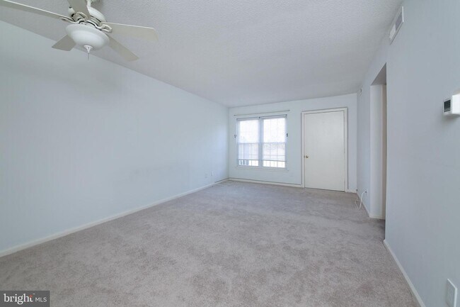 Building Photo - 159 Oberlin Terrace