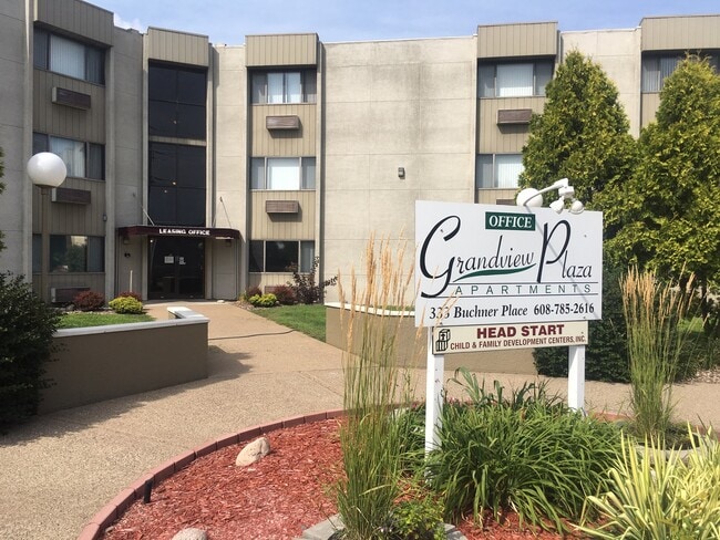Grandview Apartments - Groundview Apartments