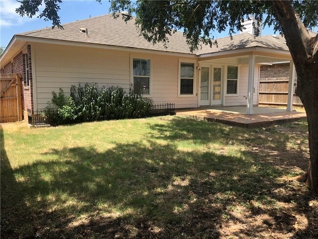 Building Photo - 2720 Granite Creek Dr