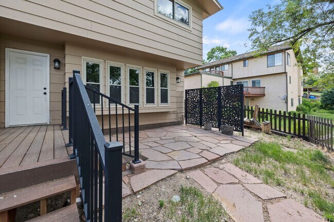 Building Photo - Great 4 Bedroom D20 Rockrimmon Home