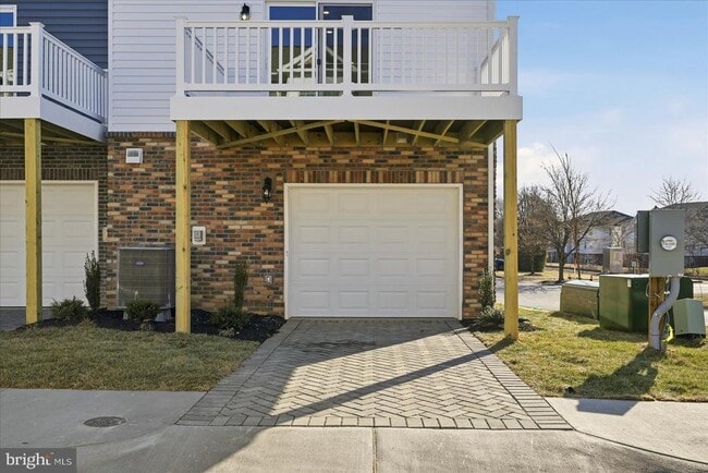 Building Photo - 1829 Harvest Dr