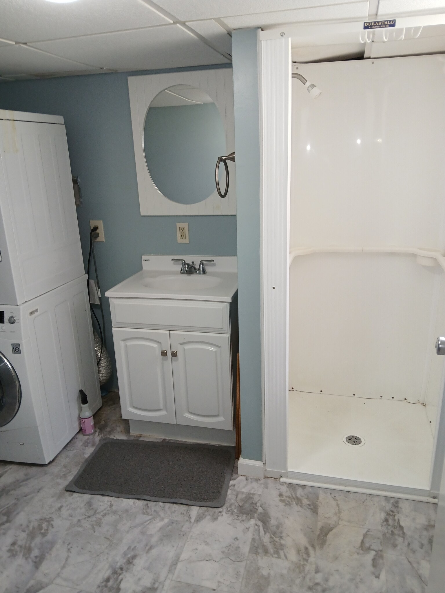 Building Photo - 283 Muthig Rd