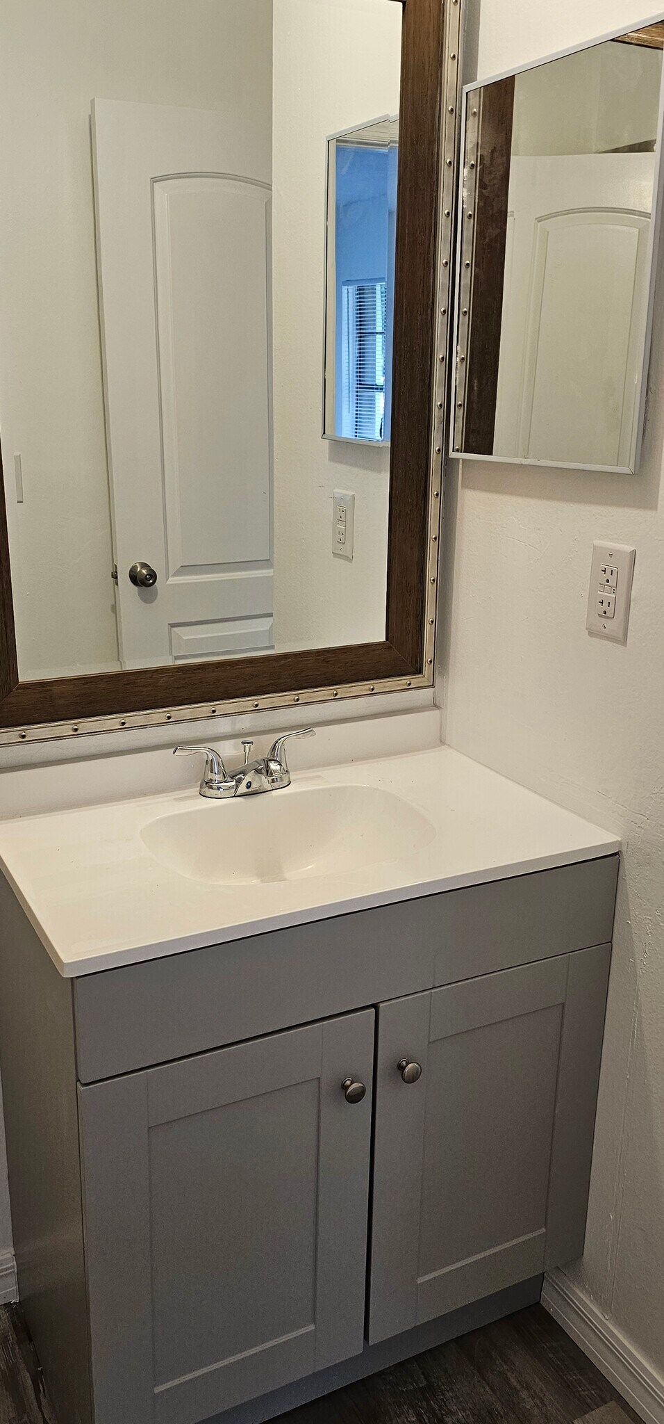 guest bath - 277 Cobalt Dr