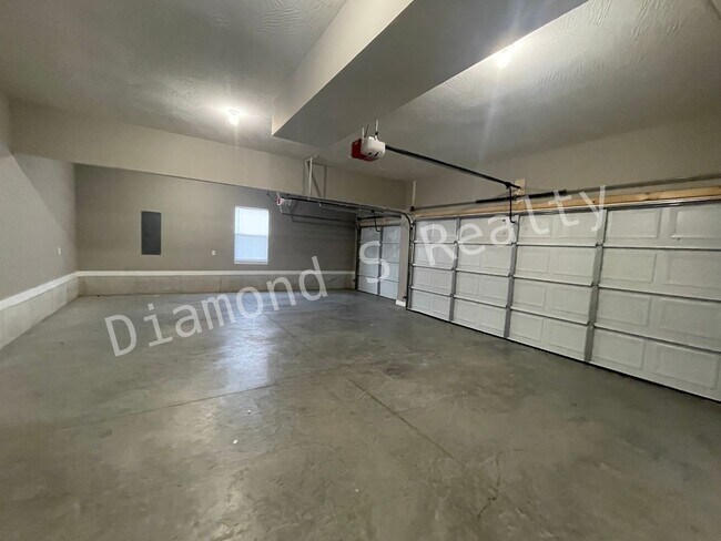 Building Photo - 2108 N 26th St