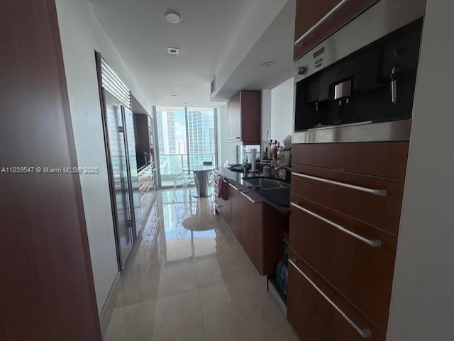 Building Photo - 1331 Brickell Bay Dr
