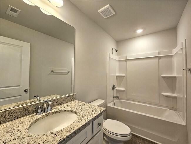 Building Photo - 334 Lanier Cir