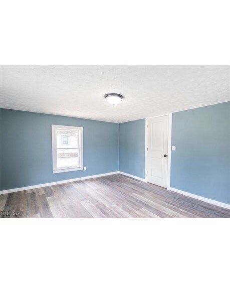 Building Photo - 225 E Bergey St