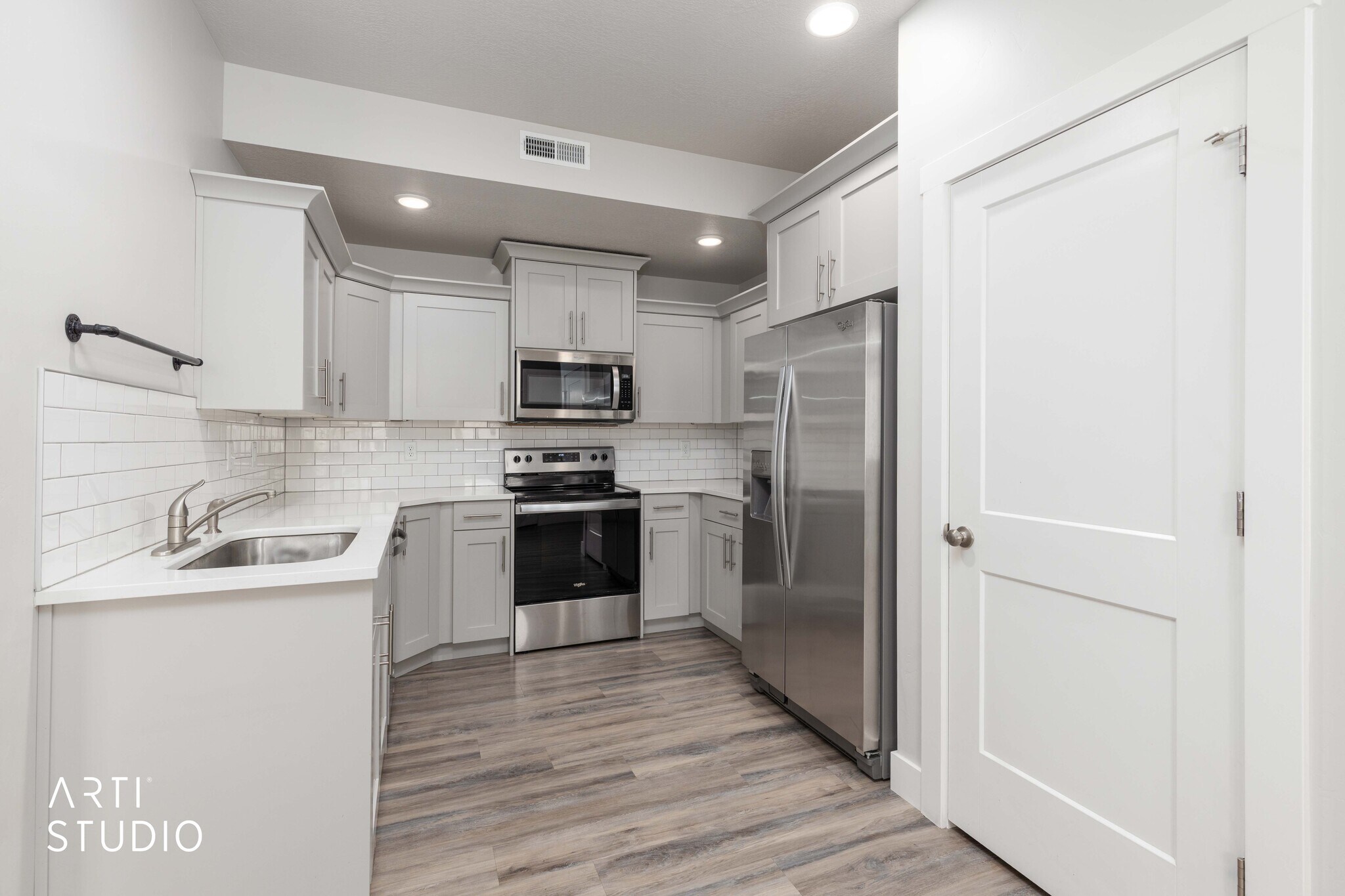 Building Photo - 2674 S 2250 W