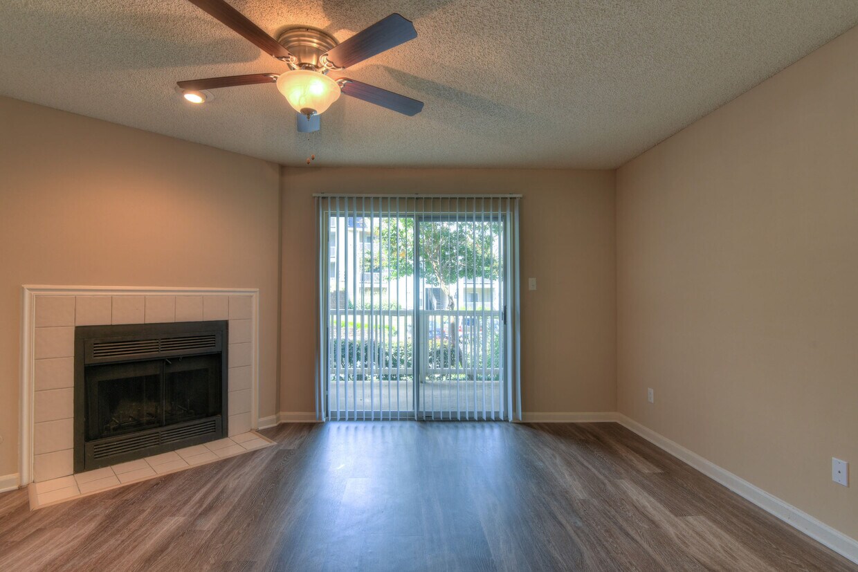 The Grove At Trinity Pointe Cordova