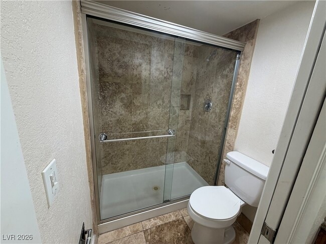 Building Photo - 908 Vegas Valley Dr