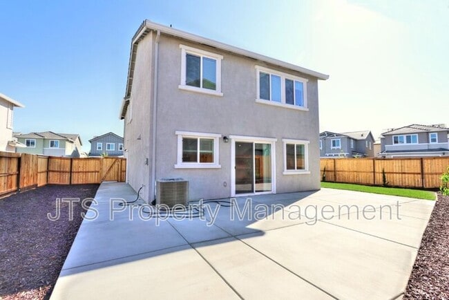 Building Photo - 8312 Whippersnapper Way