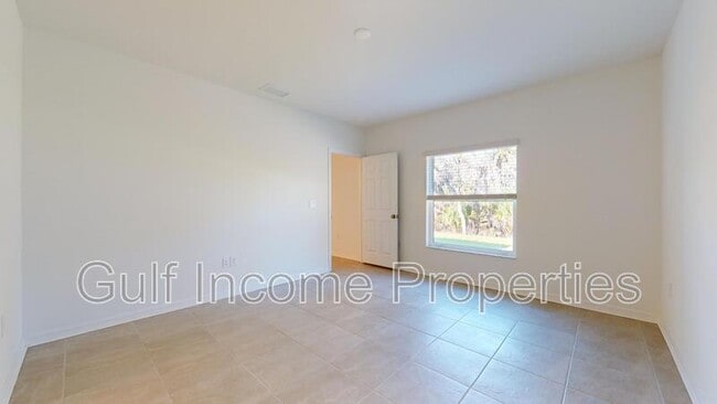 Building Photo - 5552 Patano Lp