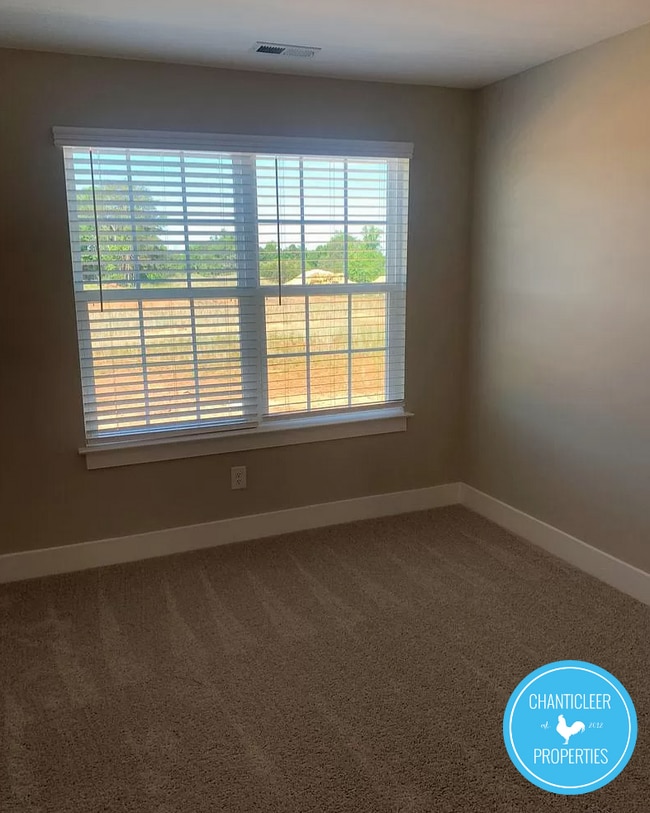 Building Photo - 1745 Eastfall St