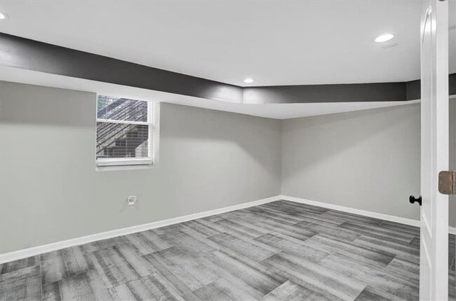 Building Photo - 2248 Farley Ct