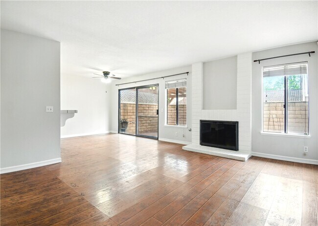 Building Photo - 8475 Cherry Blossom St