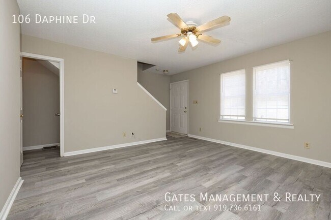 Building Photo - 106 Daphine Dr