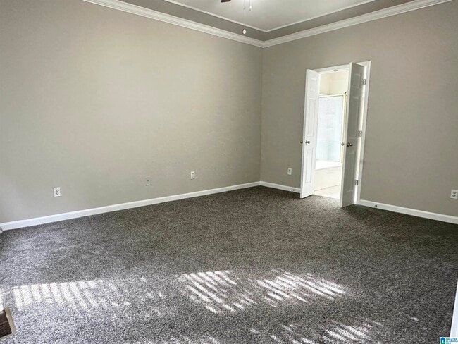 Building Photo - 515 Meadow Ridge Cir
