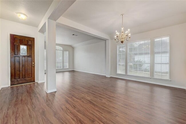 Building Photo - 8516 Dunsmere Dr