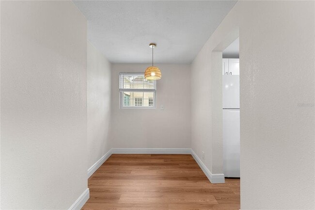 Building Photo - 5620 29th Ave S