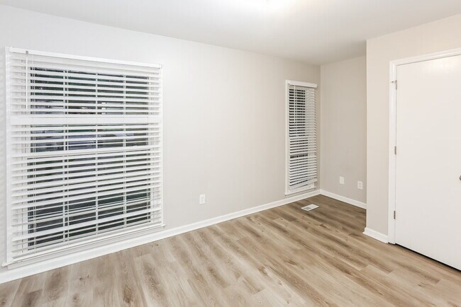 Building Photo - 7115 Casual Corner Ln