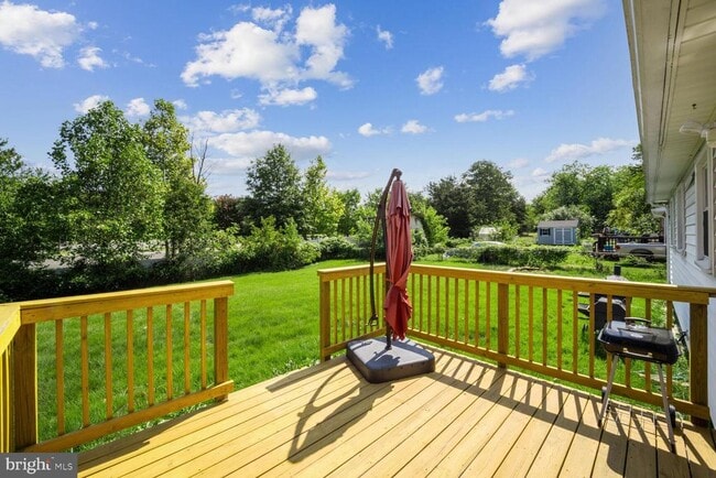 Building Photo - 9708 Glen View Dr