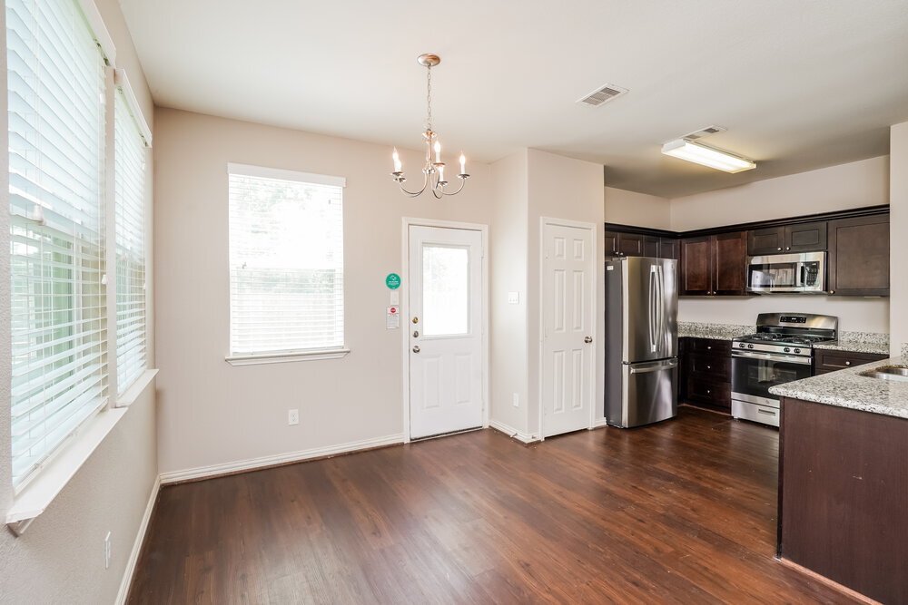 Building Photo - 2726 Mesquite Ridge Dr