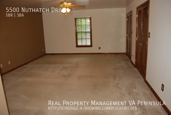 Building Photo - Spacious 5 bedrooms house in Rolling Woods...