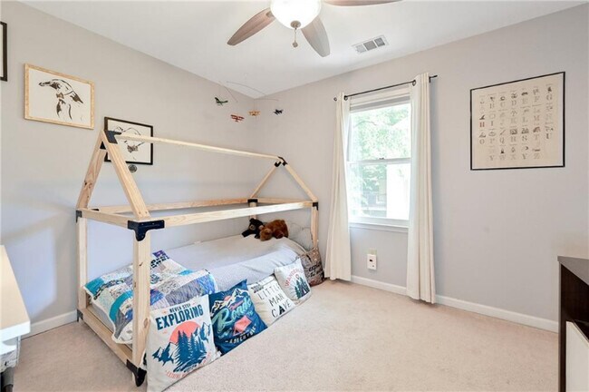 Building Photo - 8903 Carroll Manor Dr