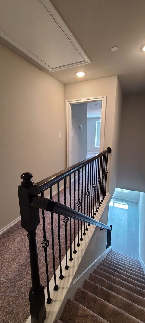 Building Photo - 3537 Brentwood Dr