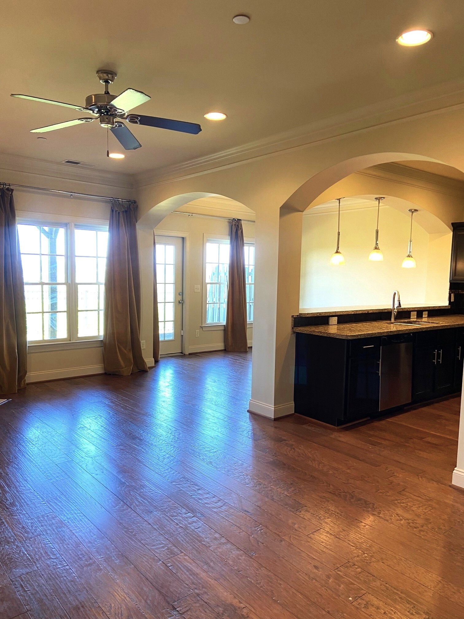 Building Photo - 4106 Eagle Ridge Ct