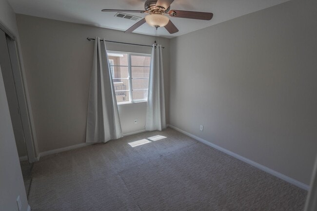 Building Photo - COMING SOON! Charming 3-Bedroom Townhome w...
