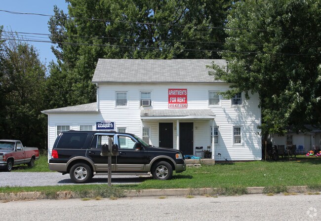 Building Photo - 325 Winchester Creek Rd