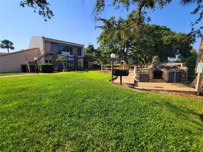 Building Photo - 90 S Highland Ave