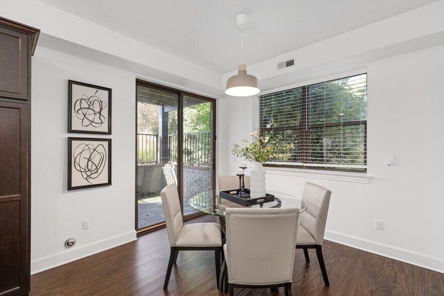 Building Photo - 1250 Diamond Ct