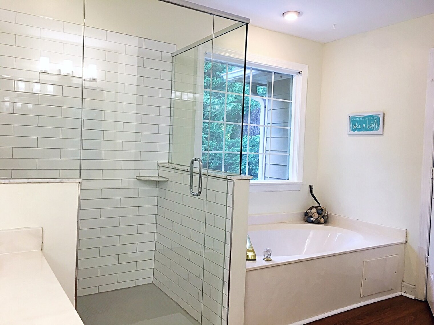 Building Photo - 2352 Mahogany Glen Pl