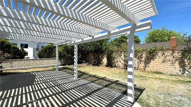 Building Photo - 15451 Alsace Cir