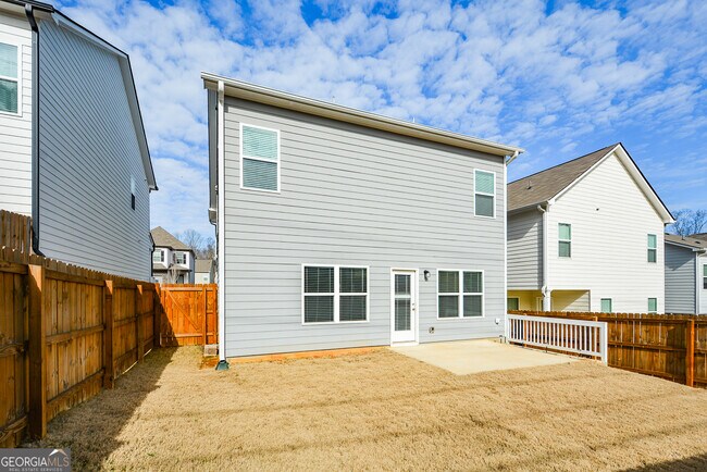 Building Photo - 350 Cranston Dr