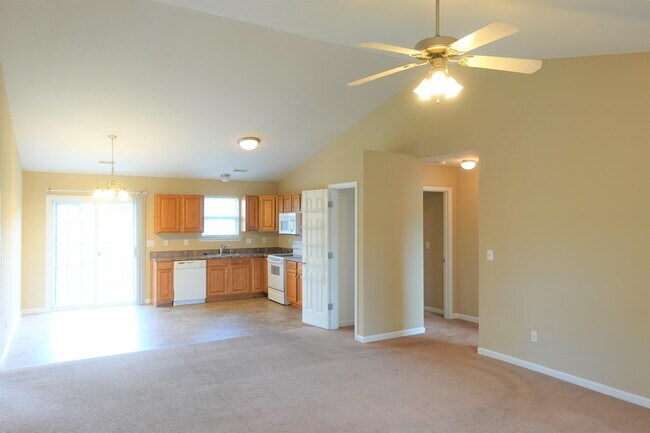 Building Photo - 118 Turkey Trot Rd