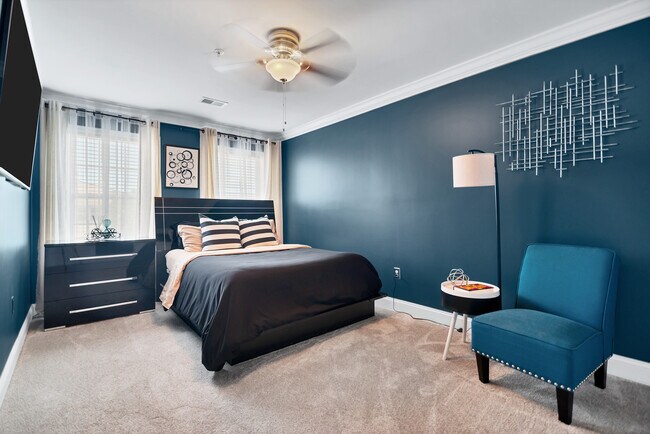 Building Photo - 5213 D St SE