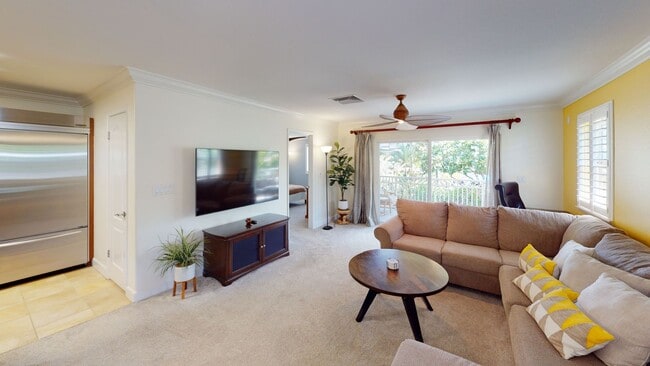 Building Photo - Upgraded Furnished 3 Bedroom, 2 Bath Home ...