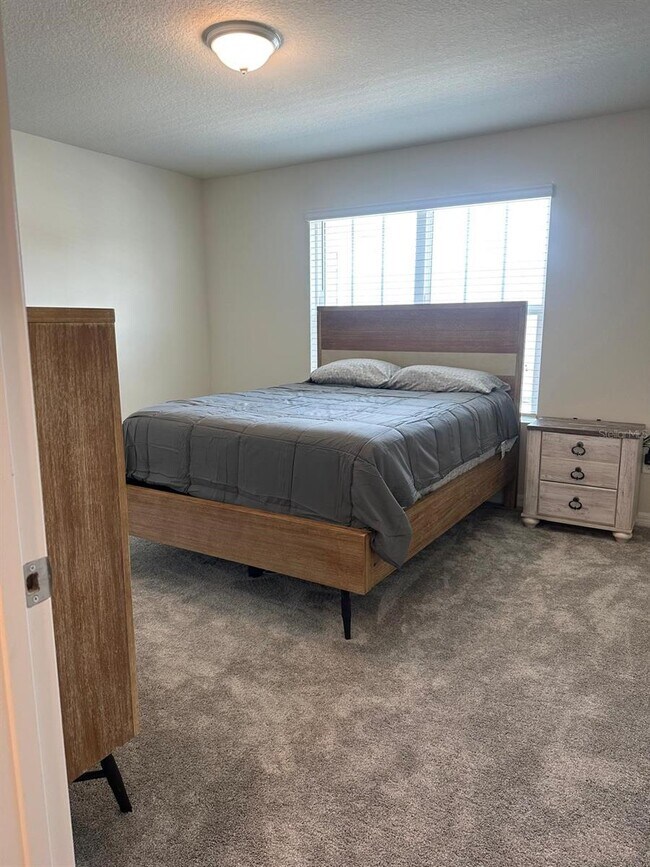 Building Photo - 4669 Sparkling Shell Ave