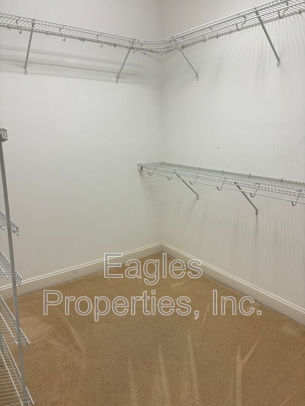 Building Photo - 103 S Merganser Dr