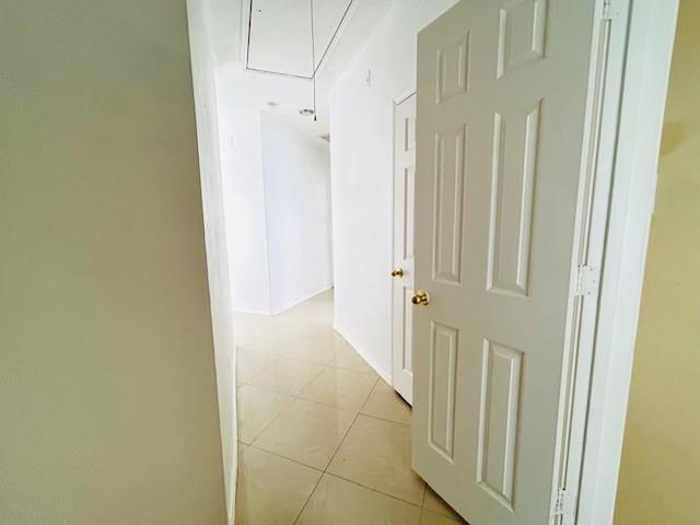 Building Photo - 23726 Greenland Oak Ct