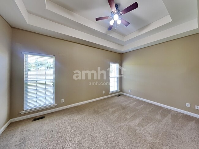 Building Photo - 1017 Stonehollow Way