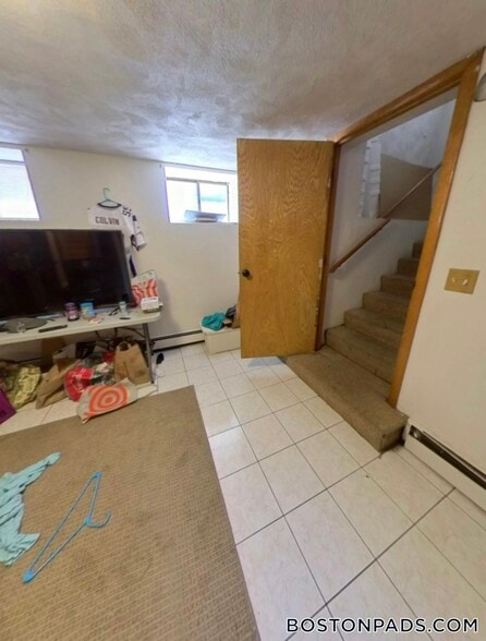 Building Photo - 159 Brown St