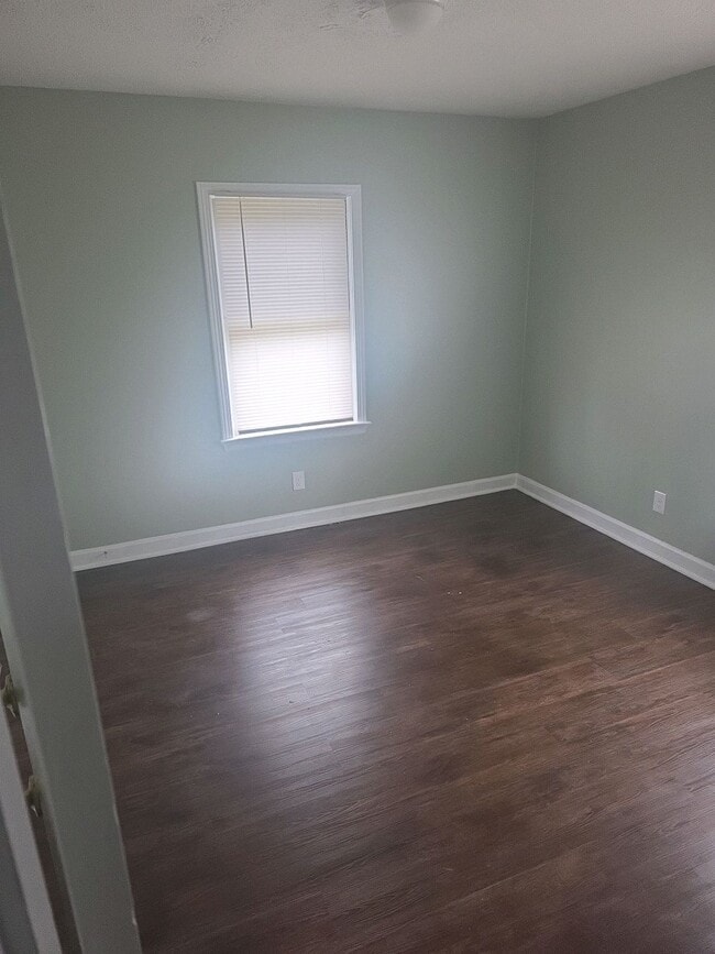 Building Photo - 8902 Beulah Church Rd