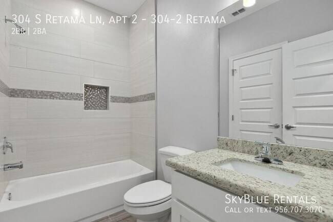 Building Photo - 304 S Retama Ln