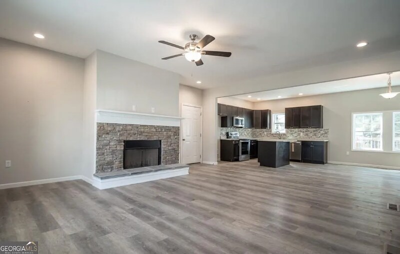 Building Photo - 2446 Remington Dr